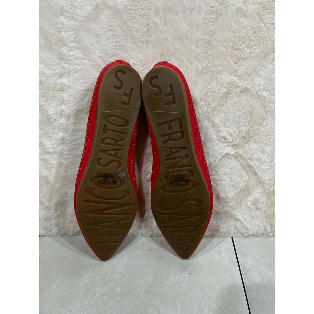 Franco Sarto Hazeline2 Women’s 9 Red Perforated Pointed Toe Flats NWOT Comfort - Picture 5 of 7